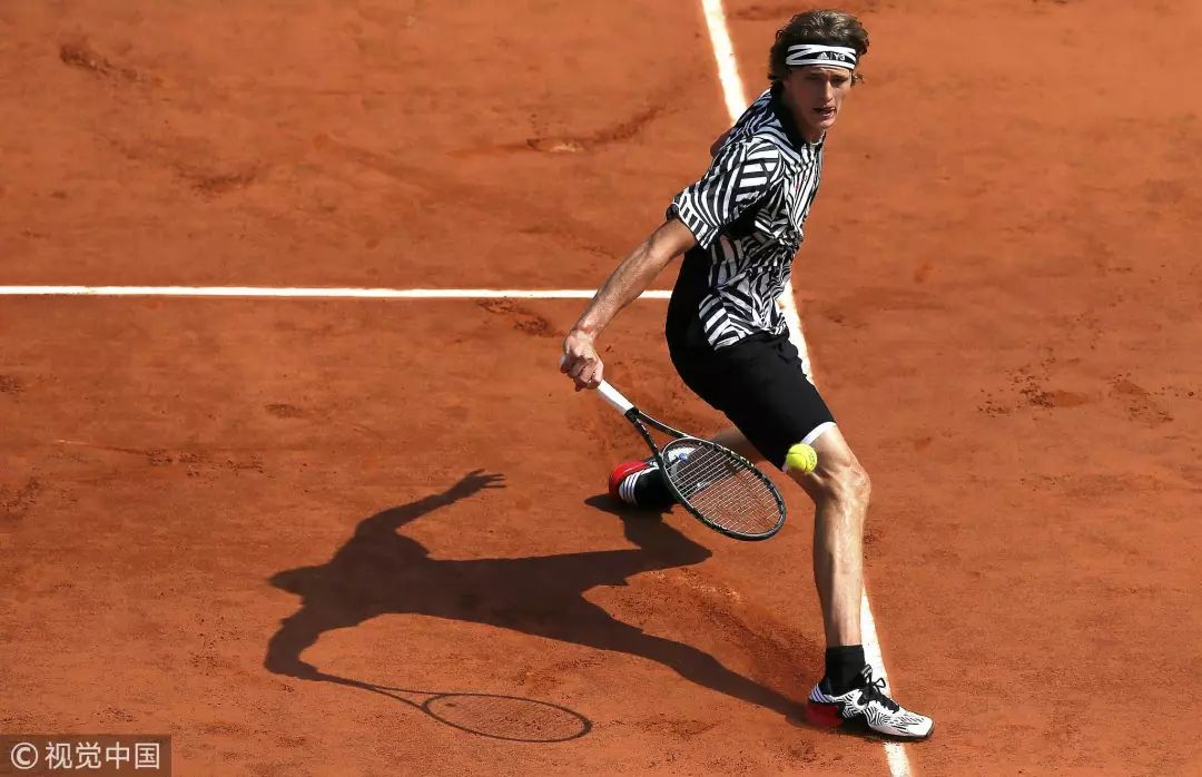 爱游戏体育-费德勒新星反败为胜表现突出，澳大利亚队前途光明！