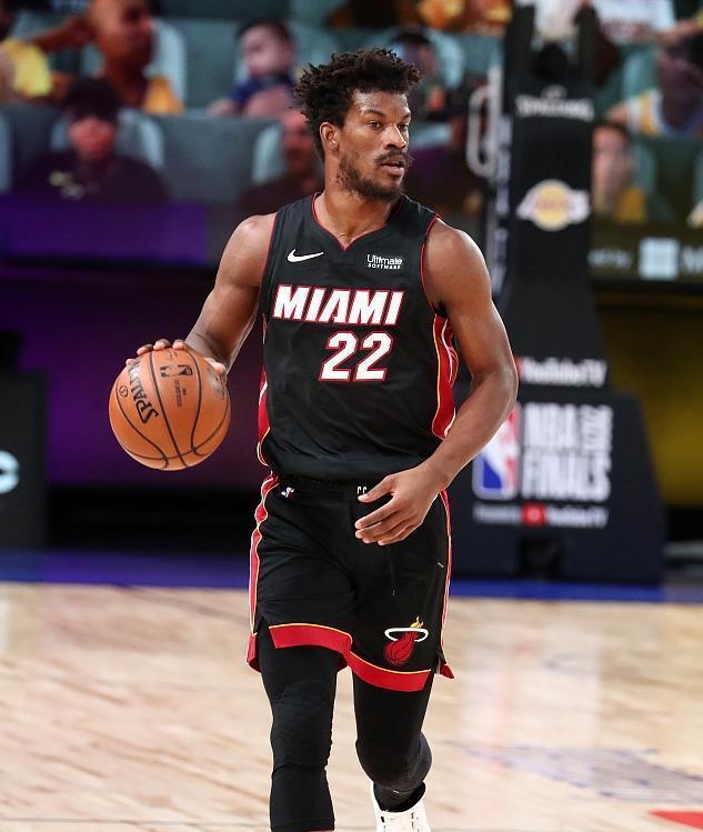 爱游戏体育-浓眉哥连续十场比赛得分超过出色防守，中国队挑战极限！的简单介绍